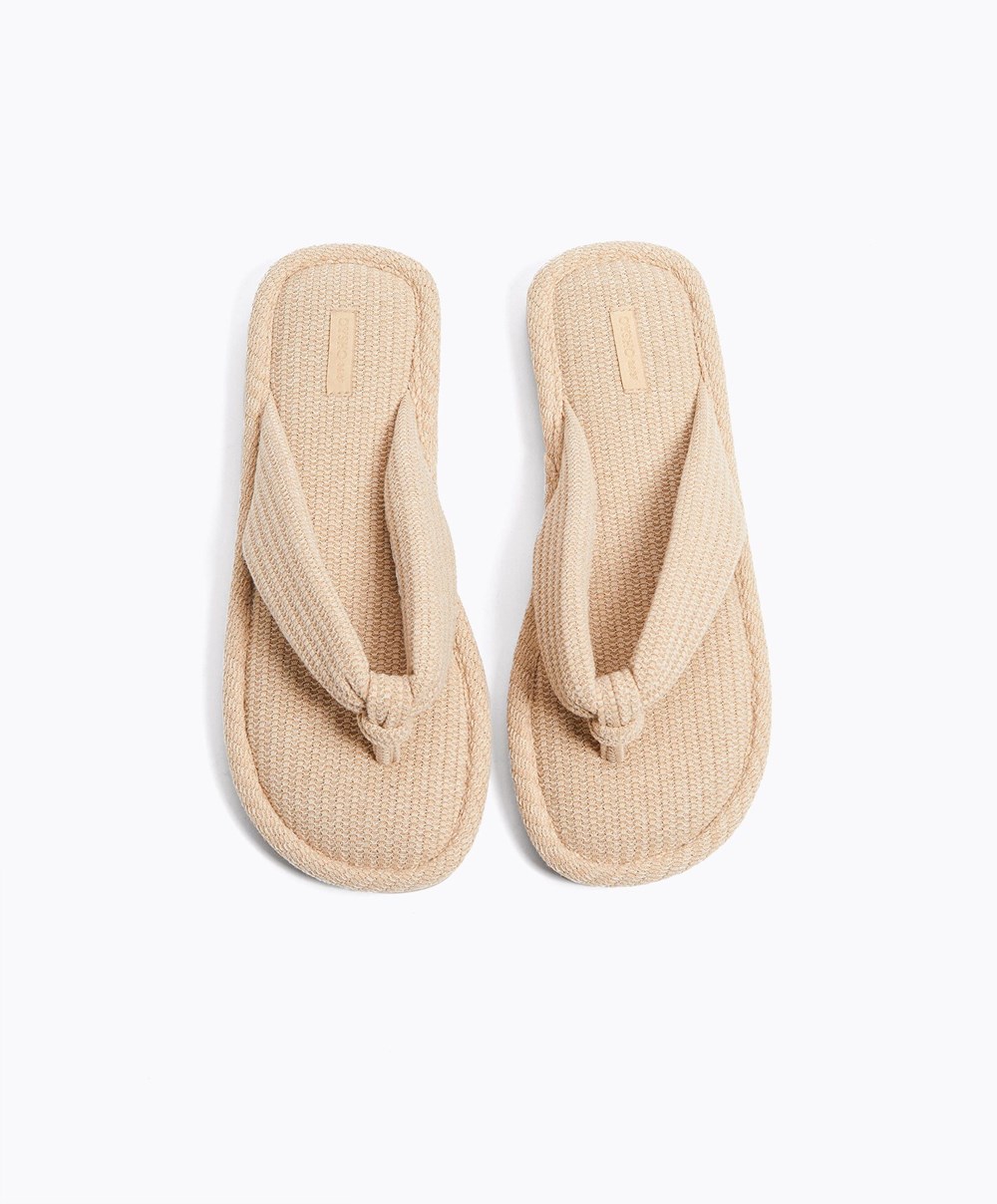 Beige Oysho Texture Thong Sandals | XOIF60125