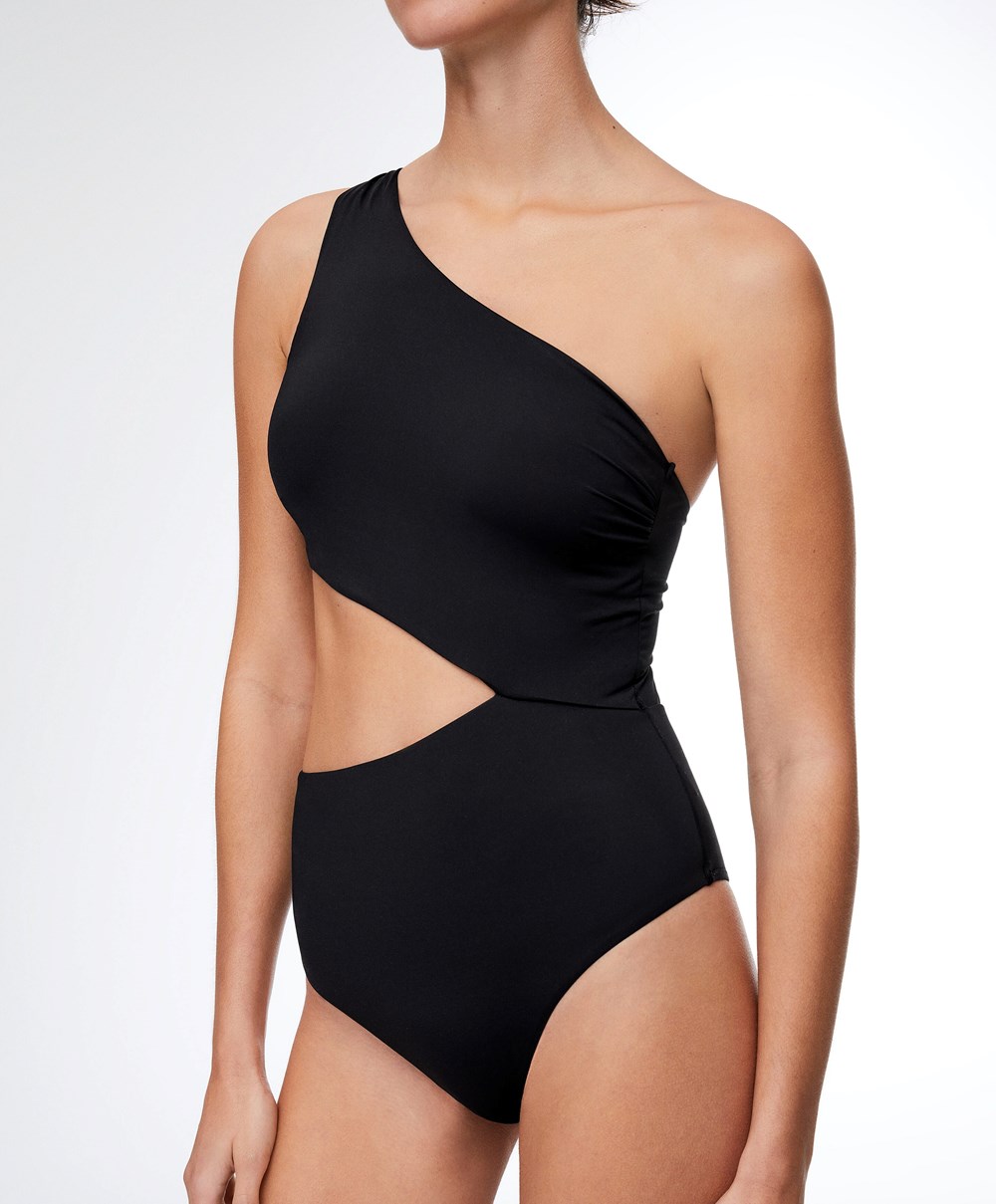 Black Oysho Asymmetric Trikini | LZEV61740