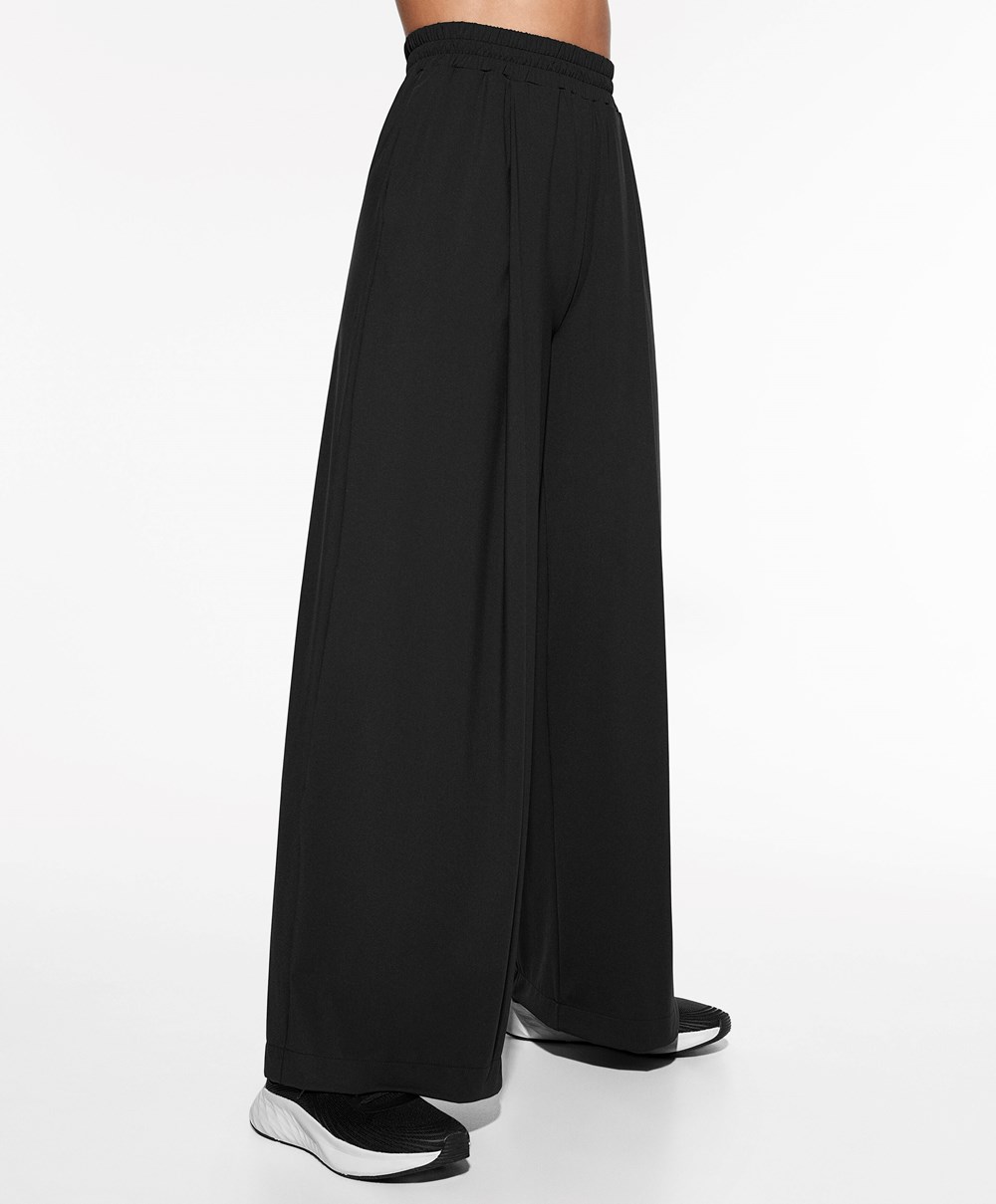 Black Oysho Light Touch Oversize Straight-leg Trousers | EUIK35784