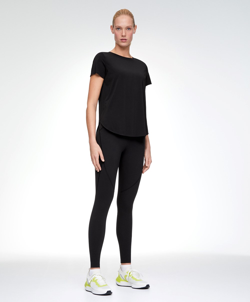 Black Oysho Microperforated Short-sleeved Technical T-shirt | AQIH21957