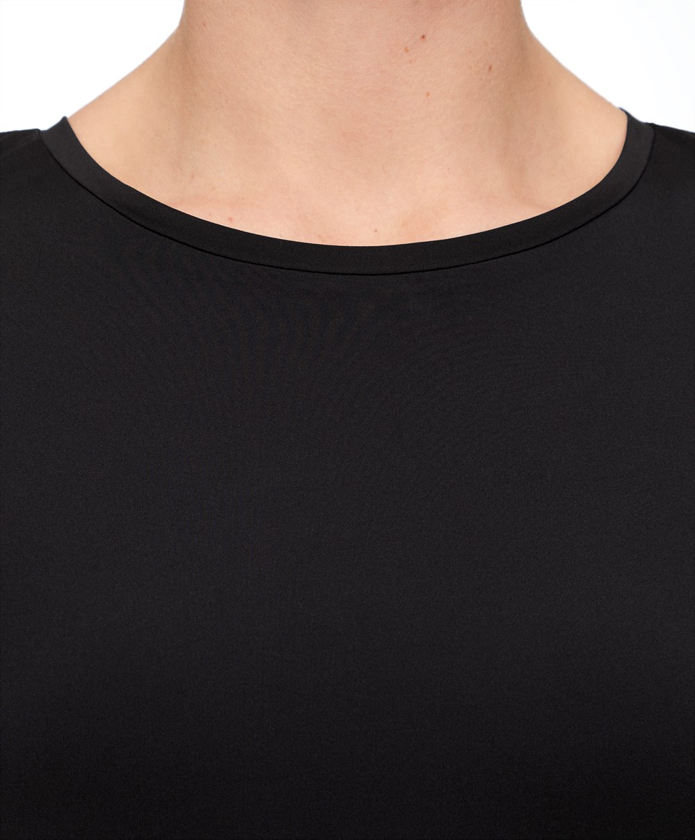 Black Oysho Microperforated Short-sleeved Technical T-shirt | AQIH21957