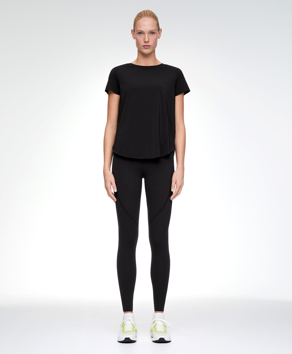 Black Oysho Microperforated Short-sleeved Technical T-shirt | AQIH21957