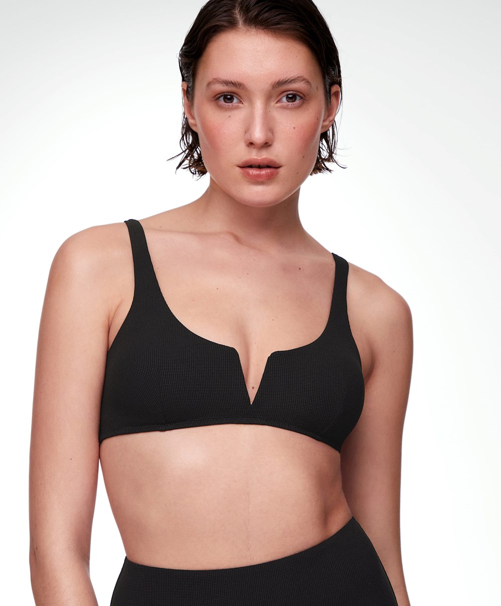 Black Oysho Piqué Halterneck Bikini Top | FRHC27496