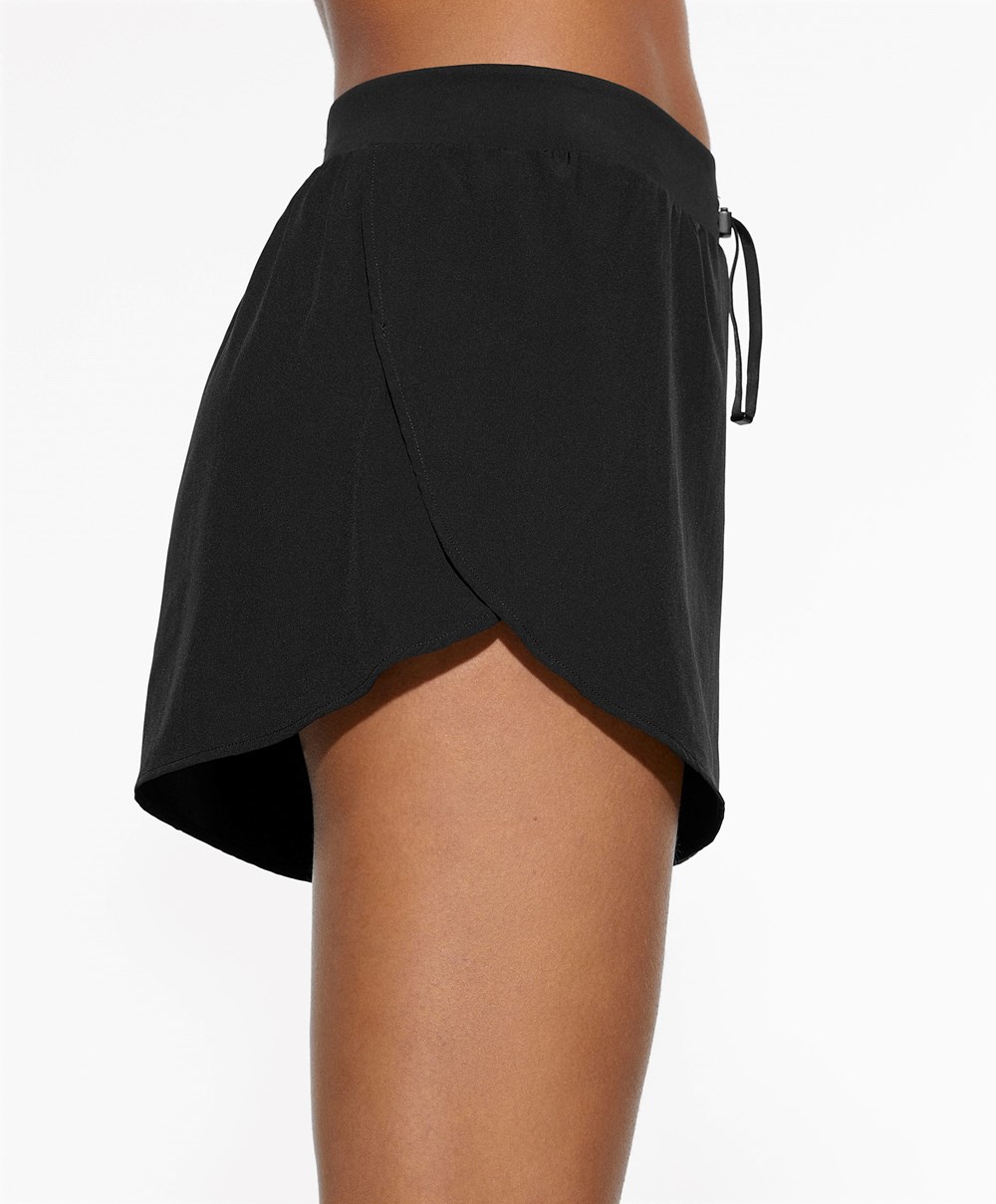 Black Oysho Running Shorts | AUGJ27146