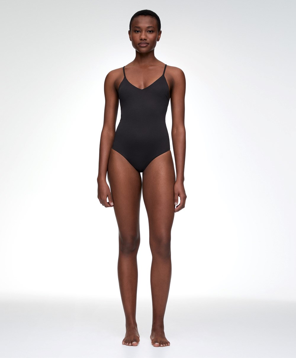 Black Oysho Triangle Swimsuit | AIXF12649