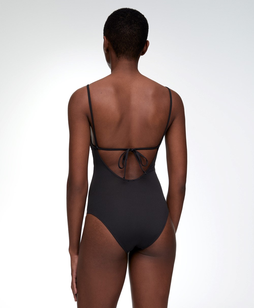 Black Oysho Triangle Swimsuit | AIXF12649