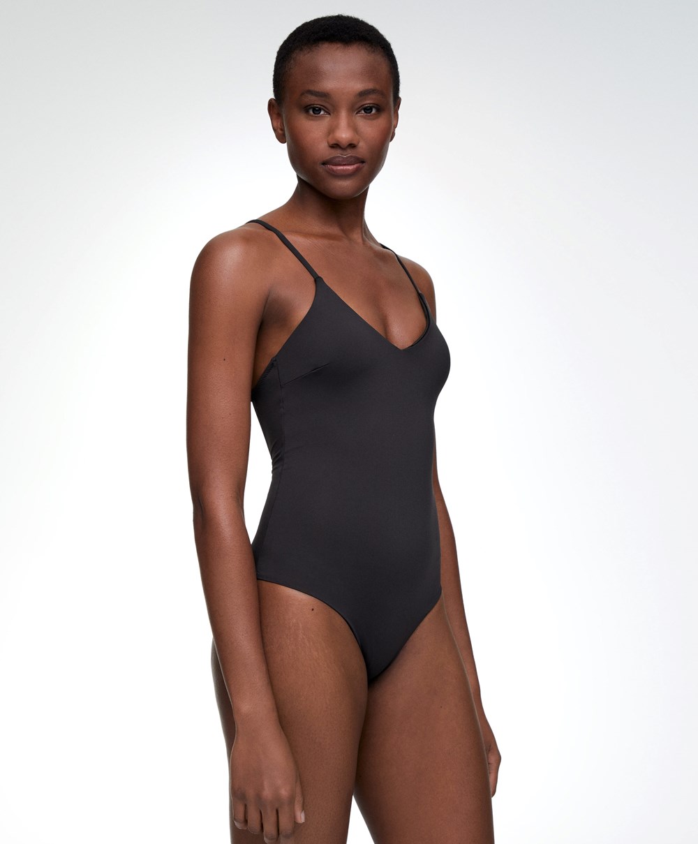 Black Oysho Triangle Swimsuit | LNCU10254