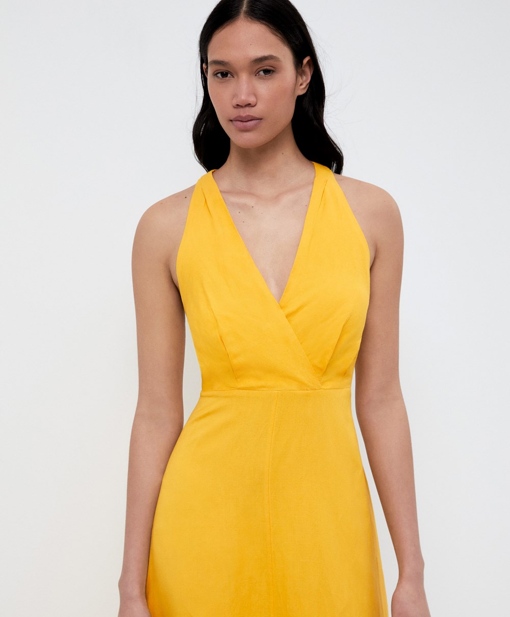 Mid-yellow Oysho Knot Back Linen Halterneck Dress | DVEL89561