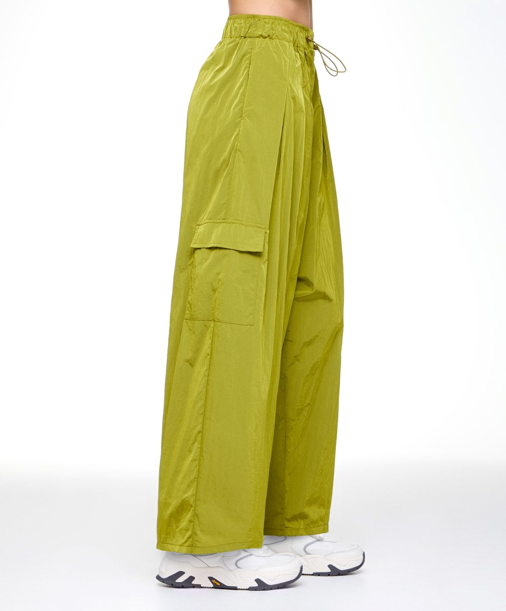 Olive Oysho Wide-leg Cargo Trousers | WFLA49735