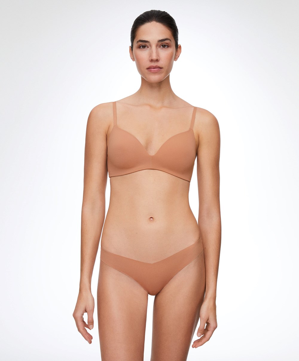 Tan Oysho Invisible “v”-cut Thong | YBCI13459