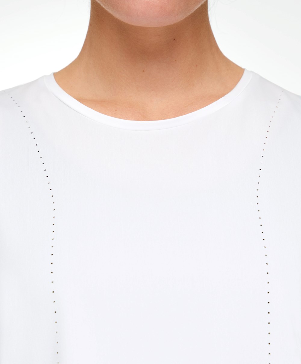 White Oysho Cropped Microperforated Technical Sleeveless T-shirt | LSUH49183