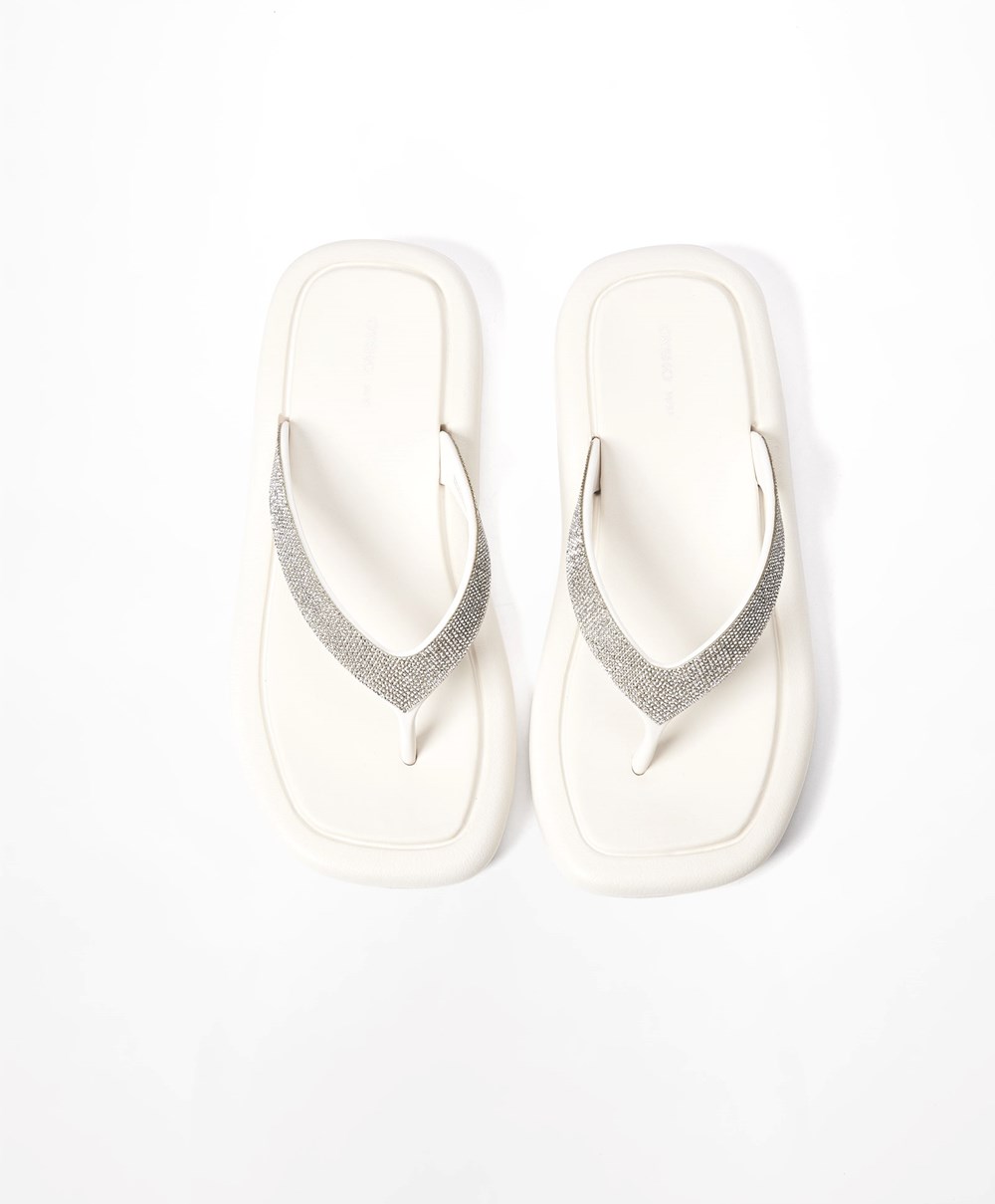 White Oysho Jewel Beach Sandals | UZGX01376