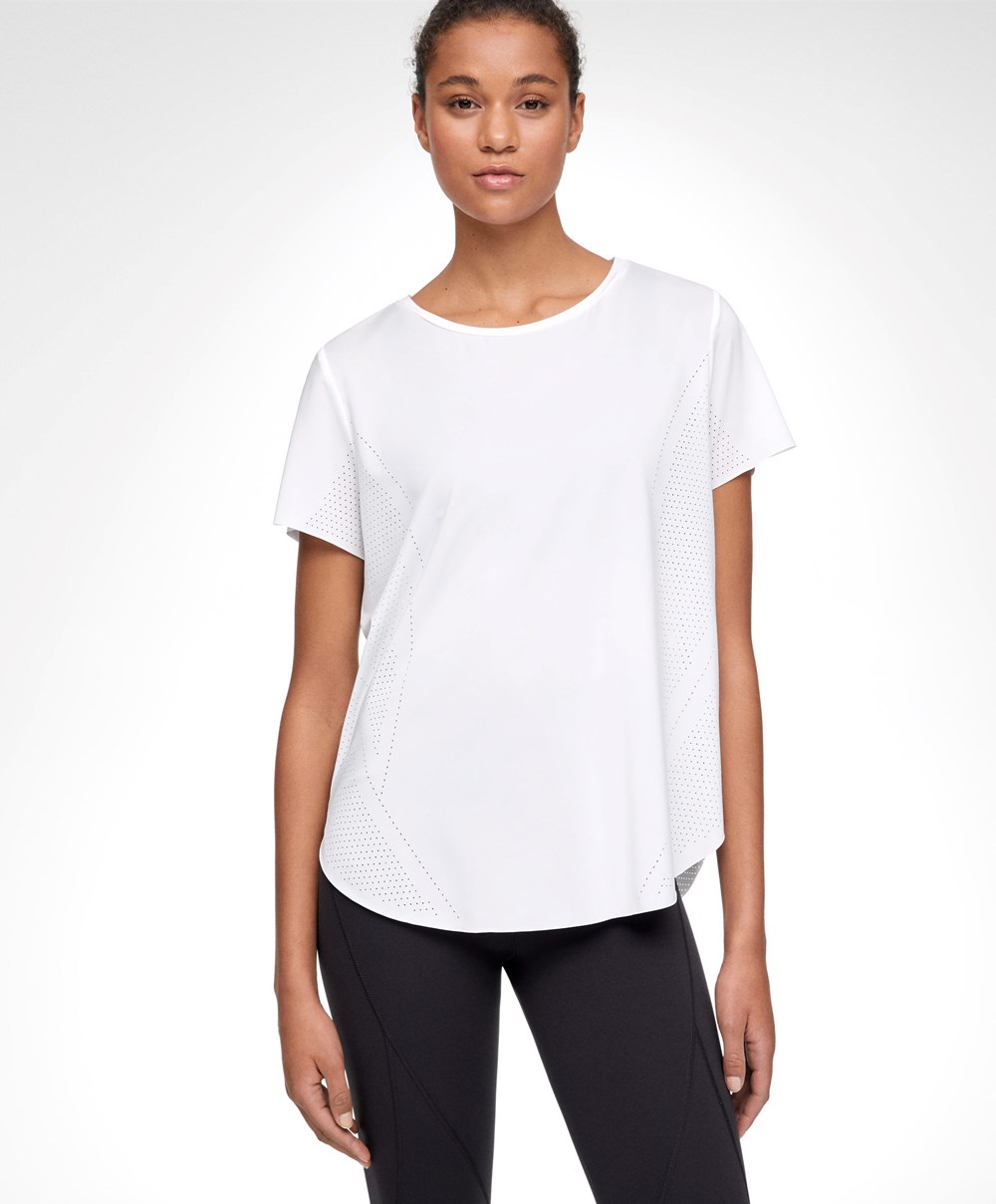 White Oysho Microperforated Short-sleeved Technical T-shirt | BASZ94856