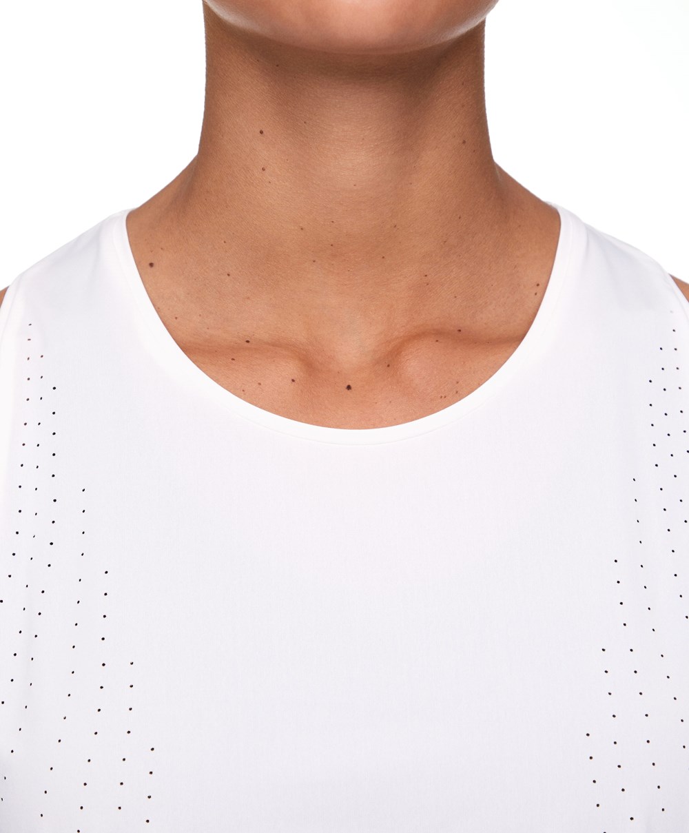 White Oysho Microperforated Technical Sleeveless T-shirt | OQEW45129