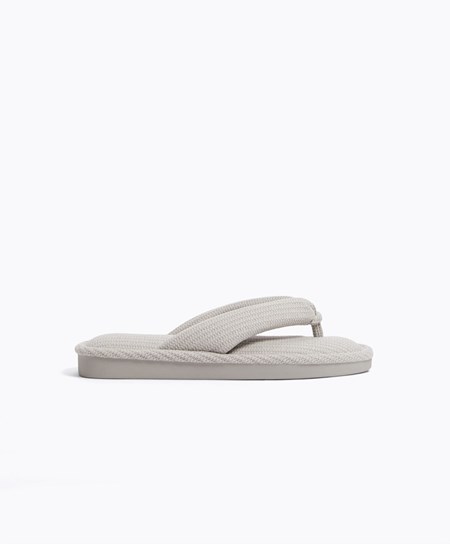 Grey Oysho Texture Thong Sandals | ZBEV48125